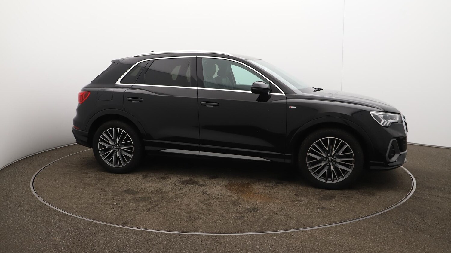 Used Audi Q3 2021 for sale - 76013571: Photo 49