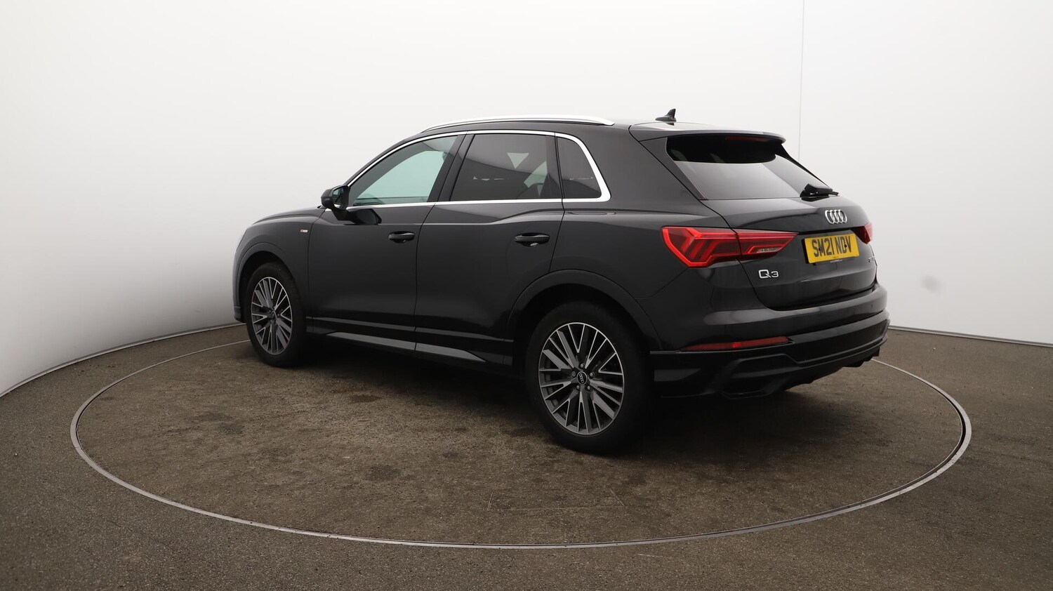 Used Audi Q3 2021 for sale - 76013571: Photo 64