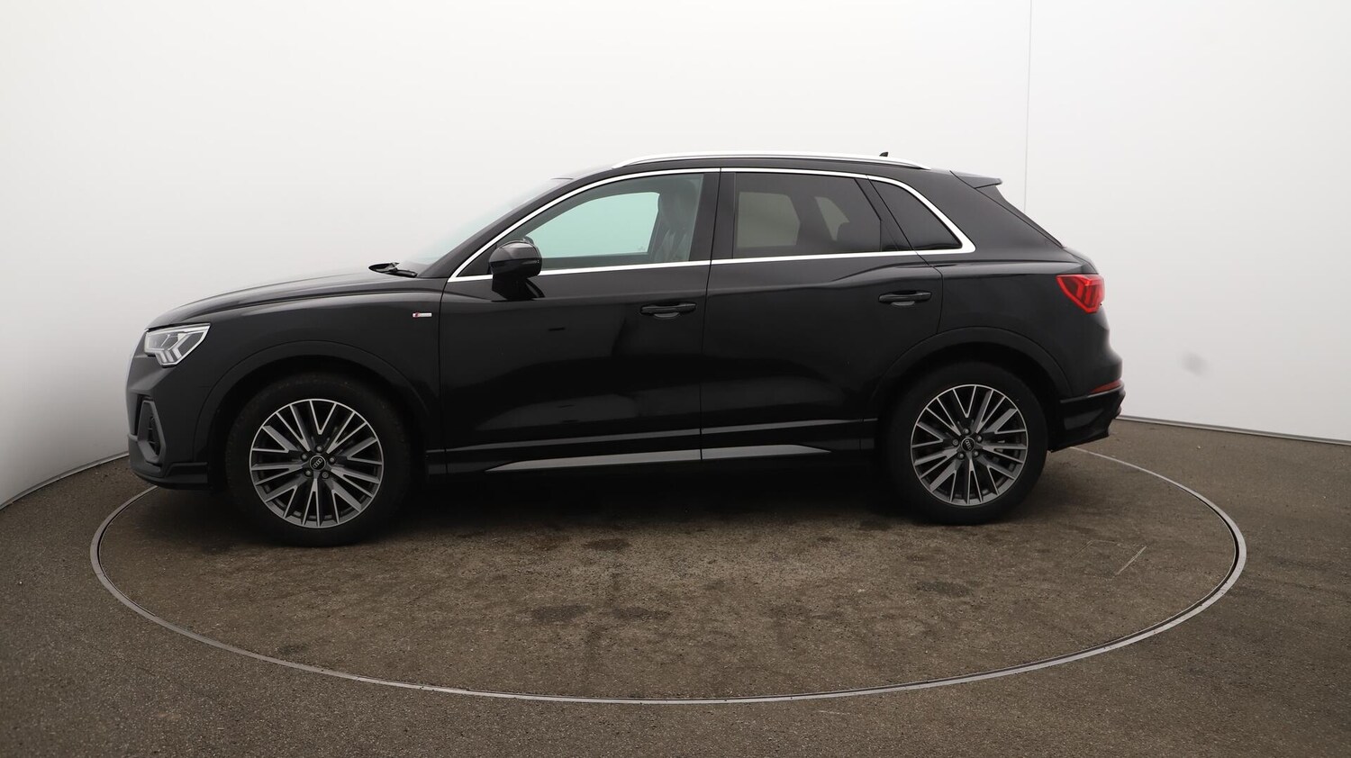 Used Audi Q3 2021 for sale - 76013571: Photo 66