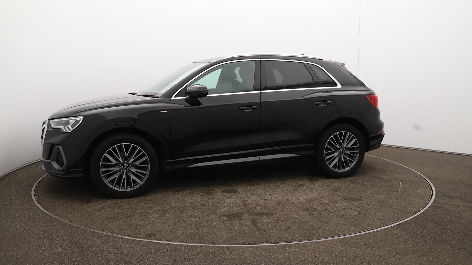 Used Audi Q3 2021 for sale - 76013571: Photo 67