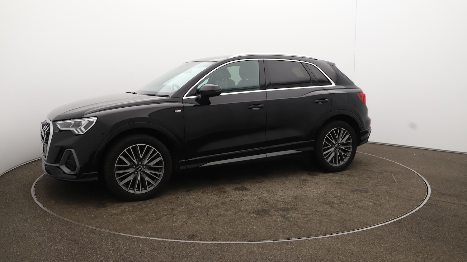 Used Audi Q3 2021 for sale - 76013571: Photo 68