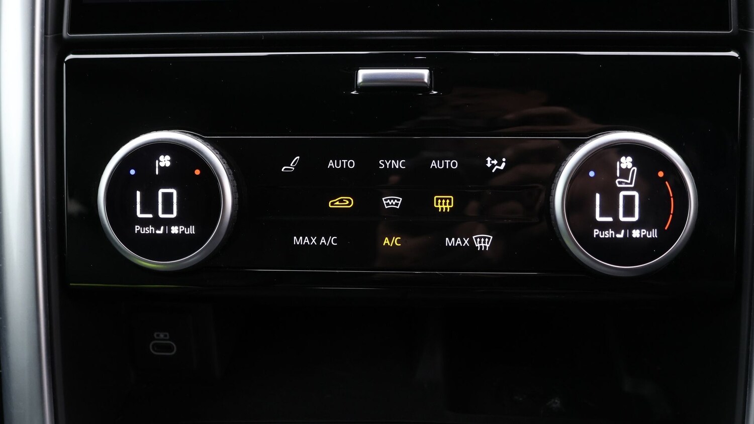 Used Land Rover Discovery 2024 for sale - 77207291: Photo 12