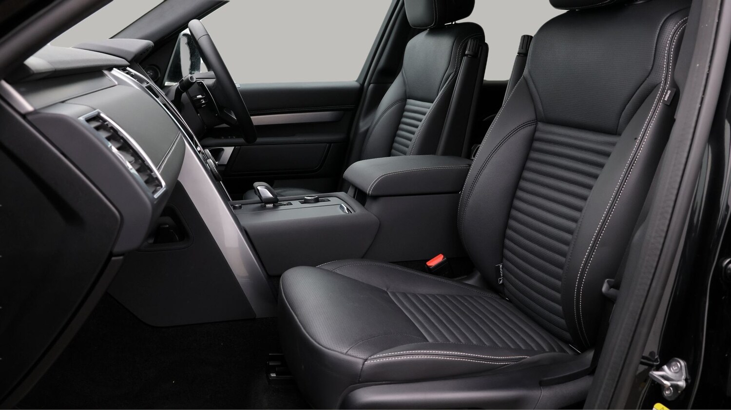 Used Land Rover Discovery 2024 for sale - 77207291: Photo 14