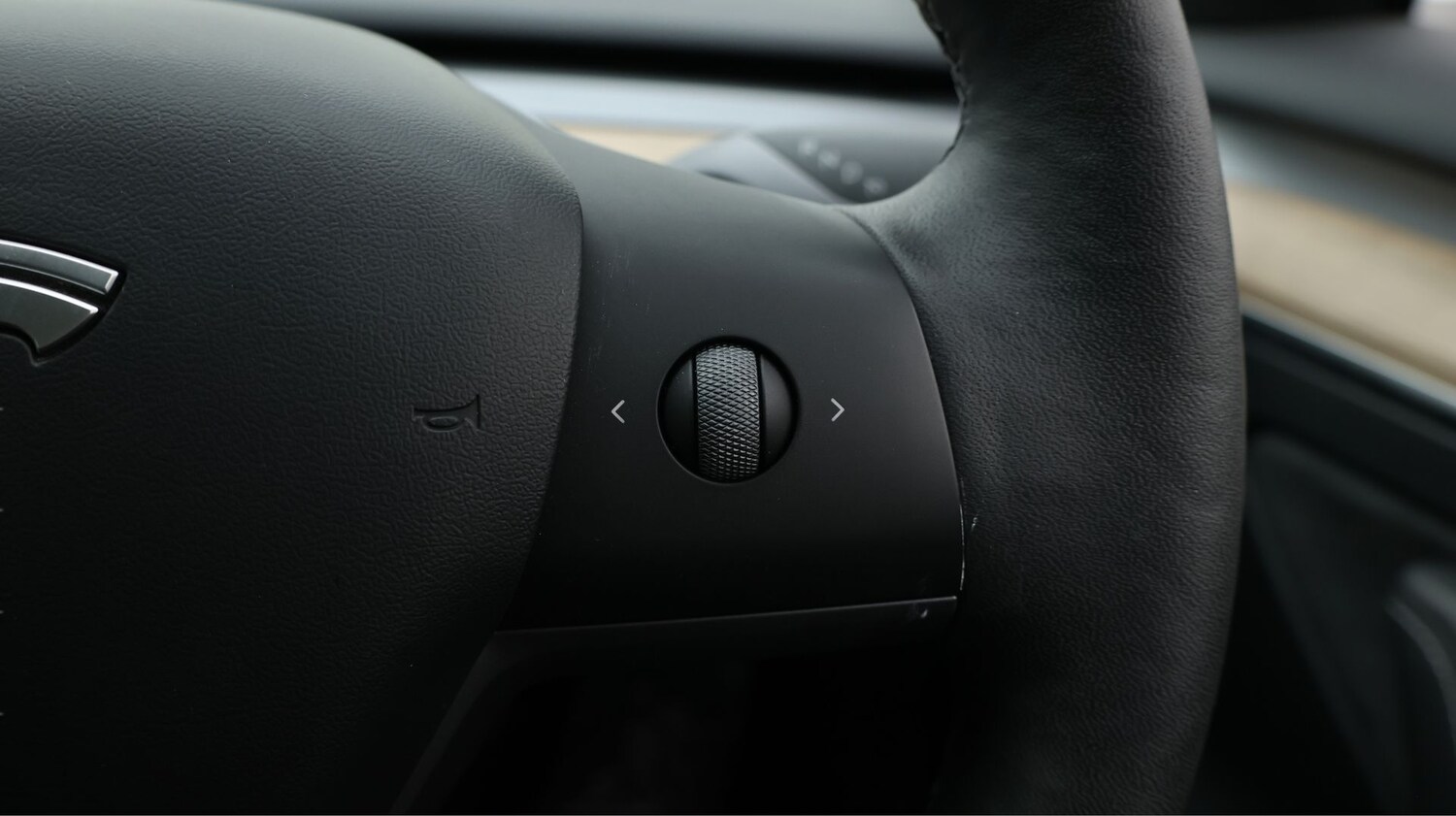 Used Tesla Model 3 for sale - 77181796: Photo 24