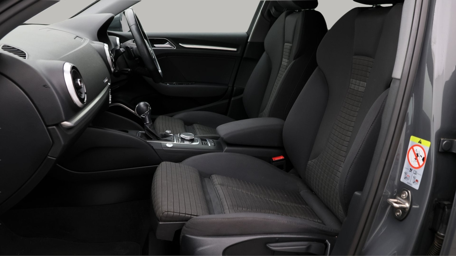 Used Audi A3 2018 for sale - 77363244: Photo 14