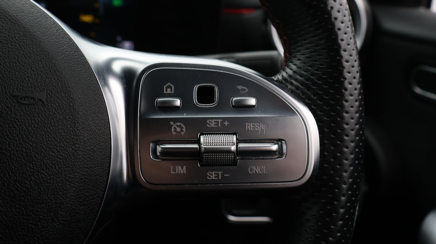 Used Mercedes-Benz A-Class 2021 for sale - 77262067: Photo 25