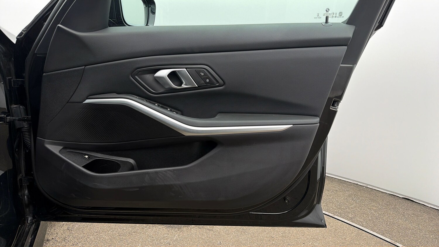 Used BMW 3 Series 2025 for sale - 78039059: Photo 14