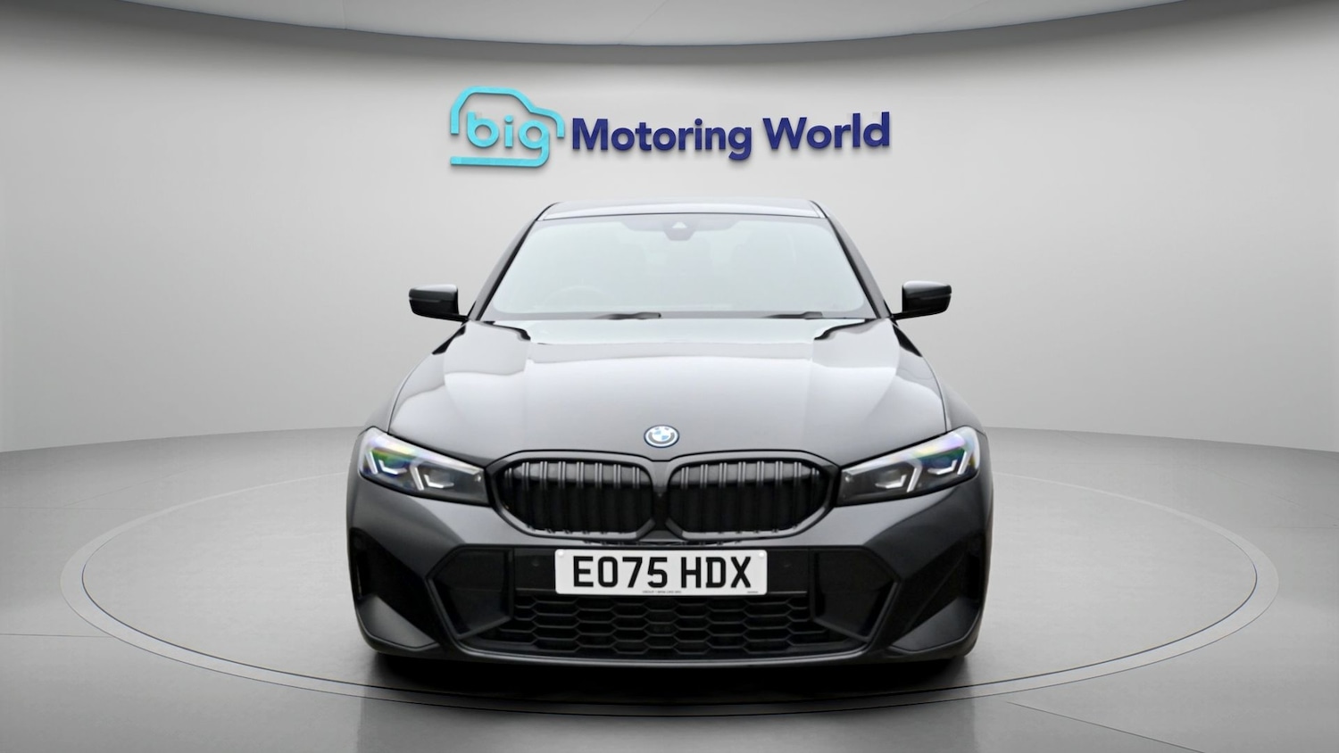 Used BMW 3 Series 2025 for sale - 78039059: Photo 2