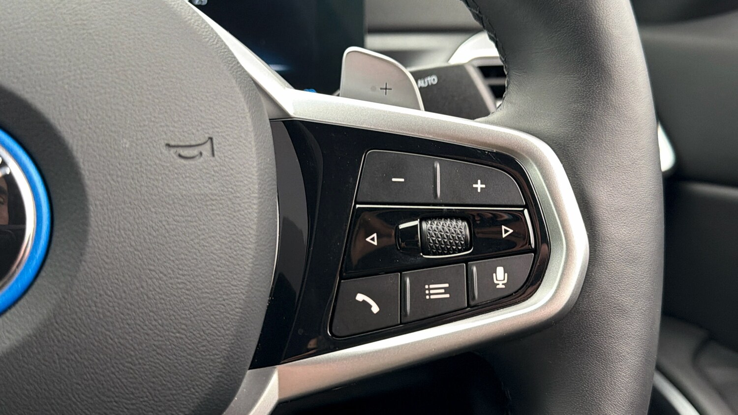 Used BMW 3 Series 2025 for sale - 78039059: Photo 24