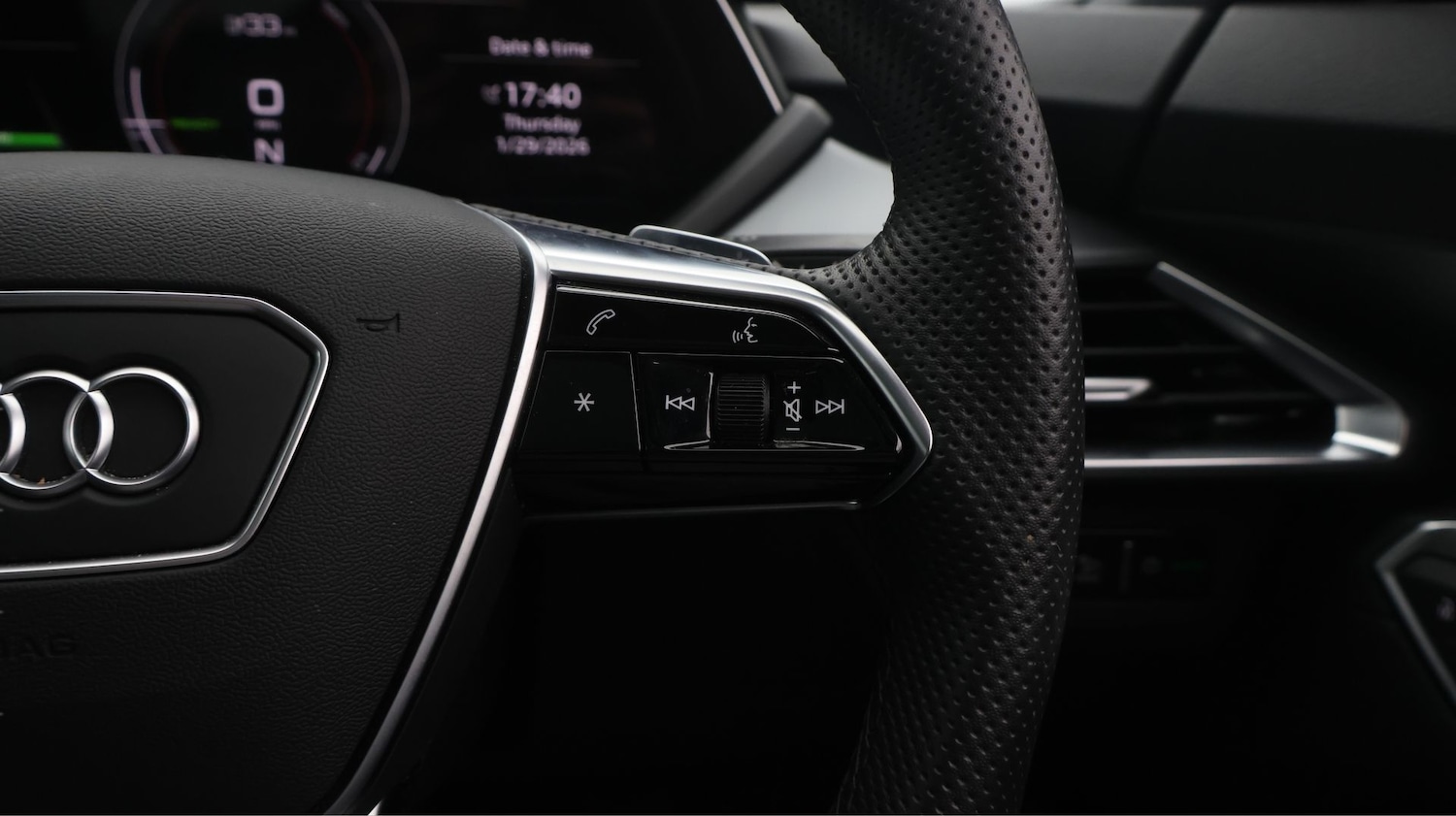 Used Audi e-tron GT 2022 for sale - 77382853: Photo 25