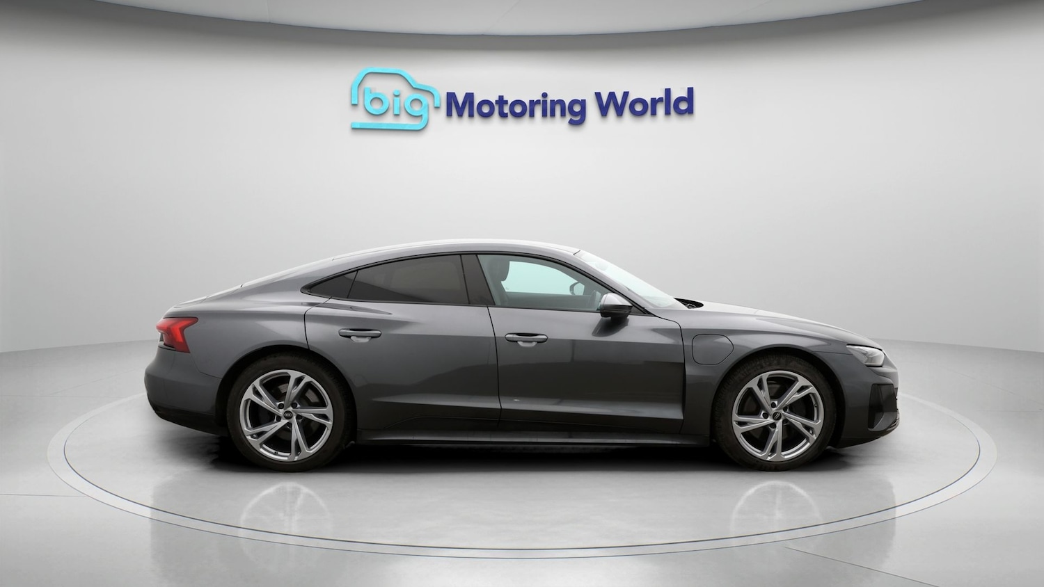 Used Audi e-tron GT 2022 for sale - 77382853: Photo 8