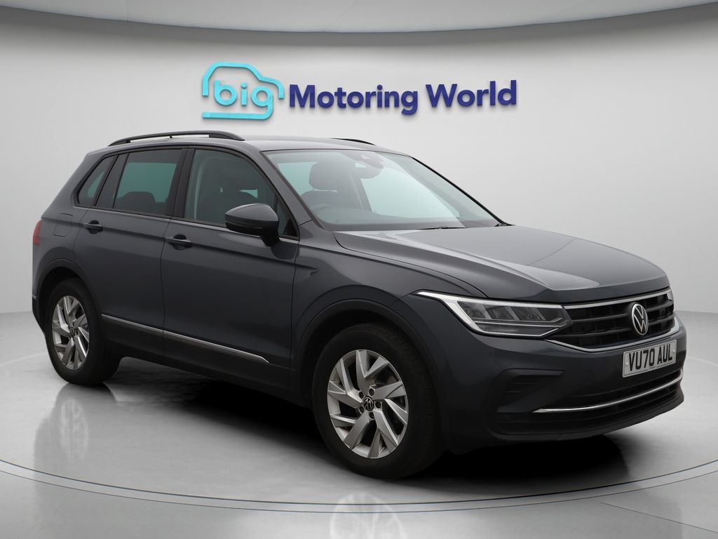 Used Volkswagen Tiguan 2020 for sale - 76905440: Photo 2