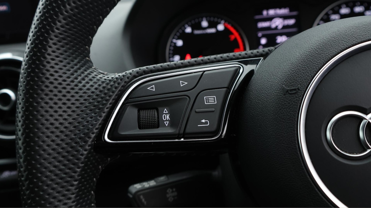 Used Audi Q2 2020 for sale - 76381238: Photo 23