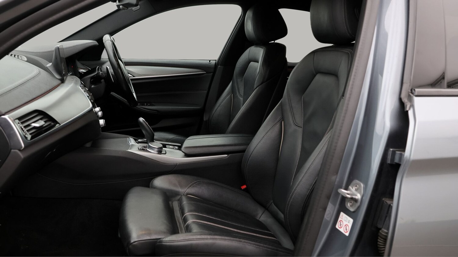 Used BMW 5 Series 2019 for sale - 77616960: Photo 14