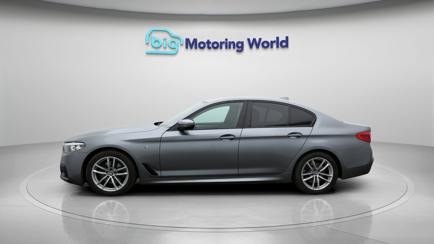Used BMW 5 Series 2019 for sale - 77616960: Photo 4