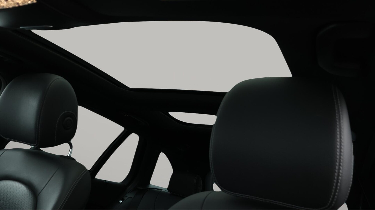 Used Mercedes-Benz C Class 2018 for sale - 76612918: Photo 24