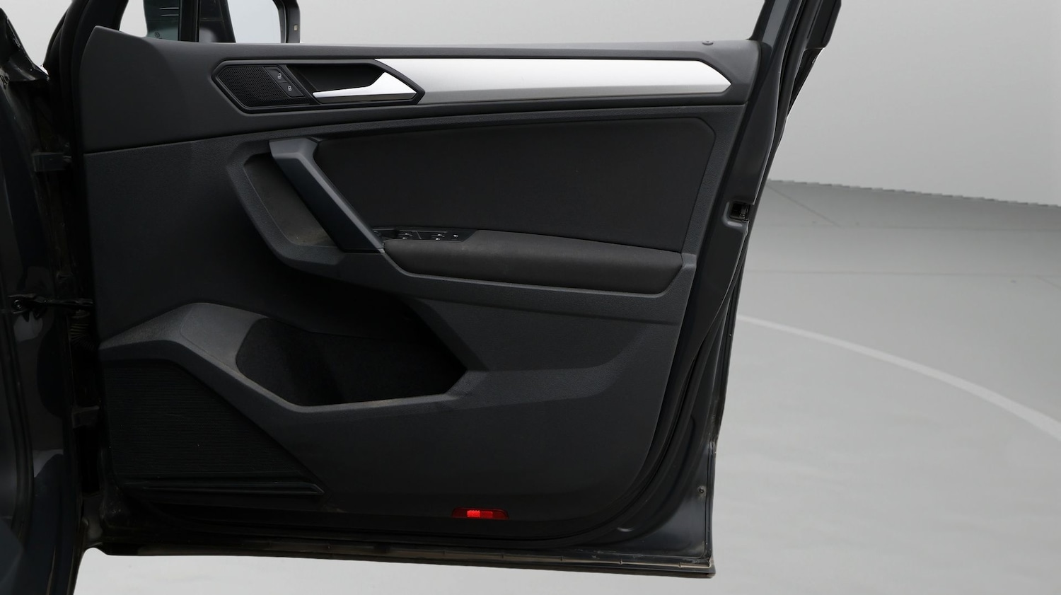 Used Volkswagen Tiguan 2020 for sale - 77325939: Photo 15