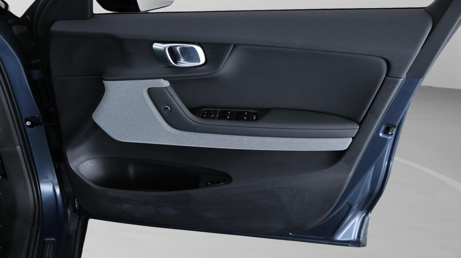 Used Polestar Polestar 2 2023 for sale - 76072589: Photo 16