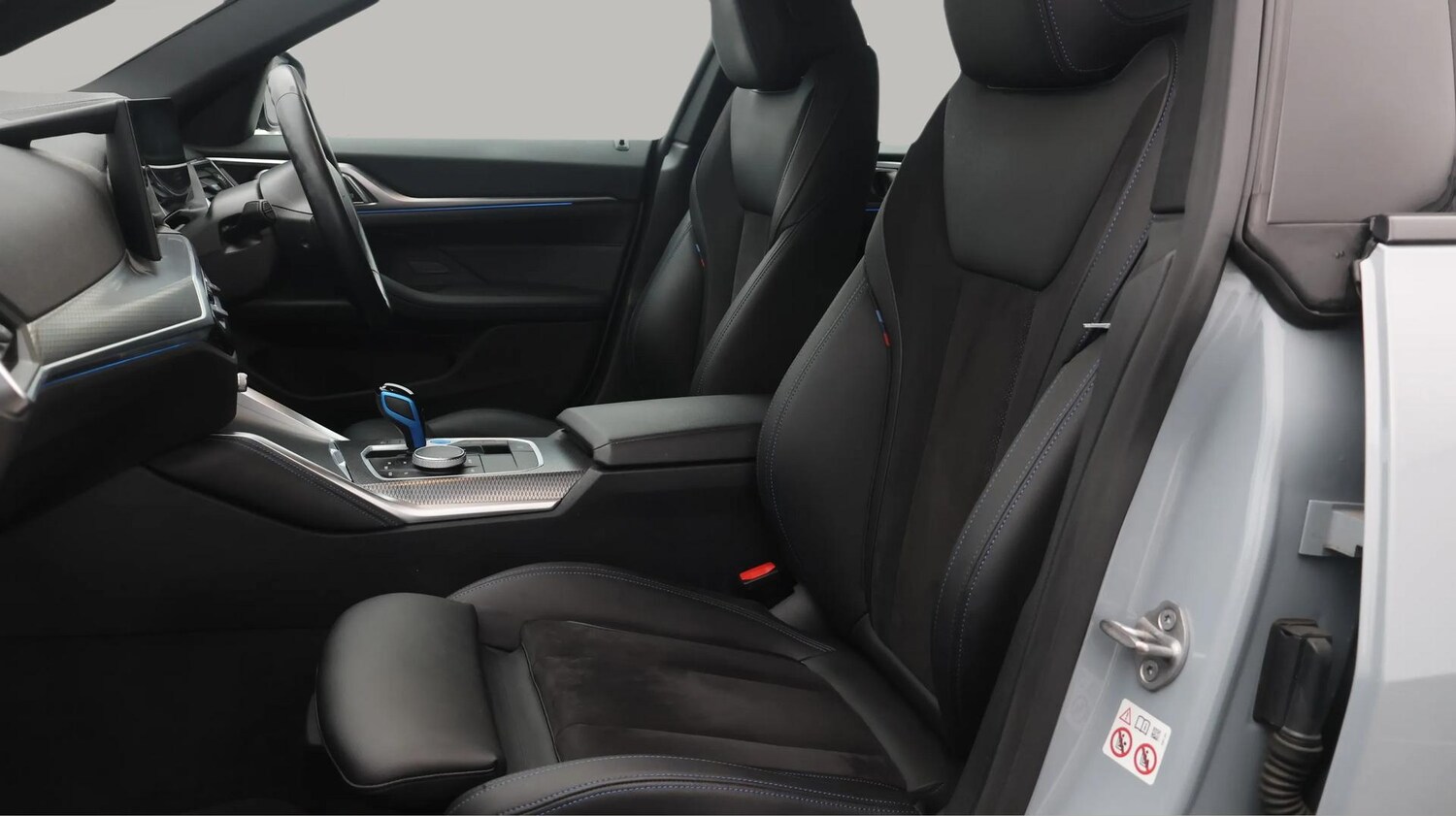 Used BMW i4 2022 for sale - 76348775: Photo 15