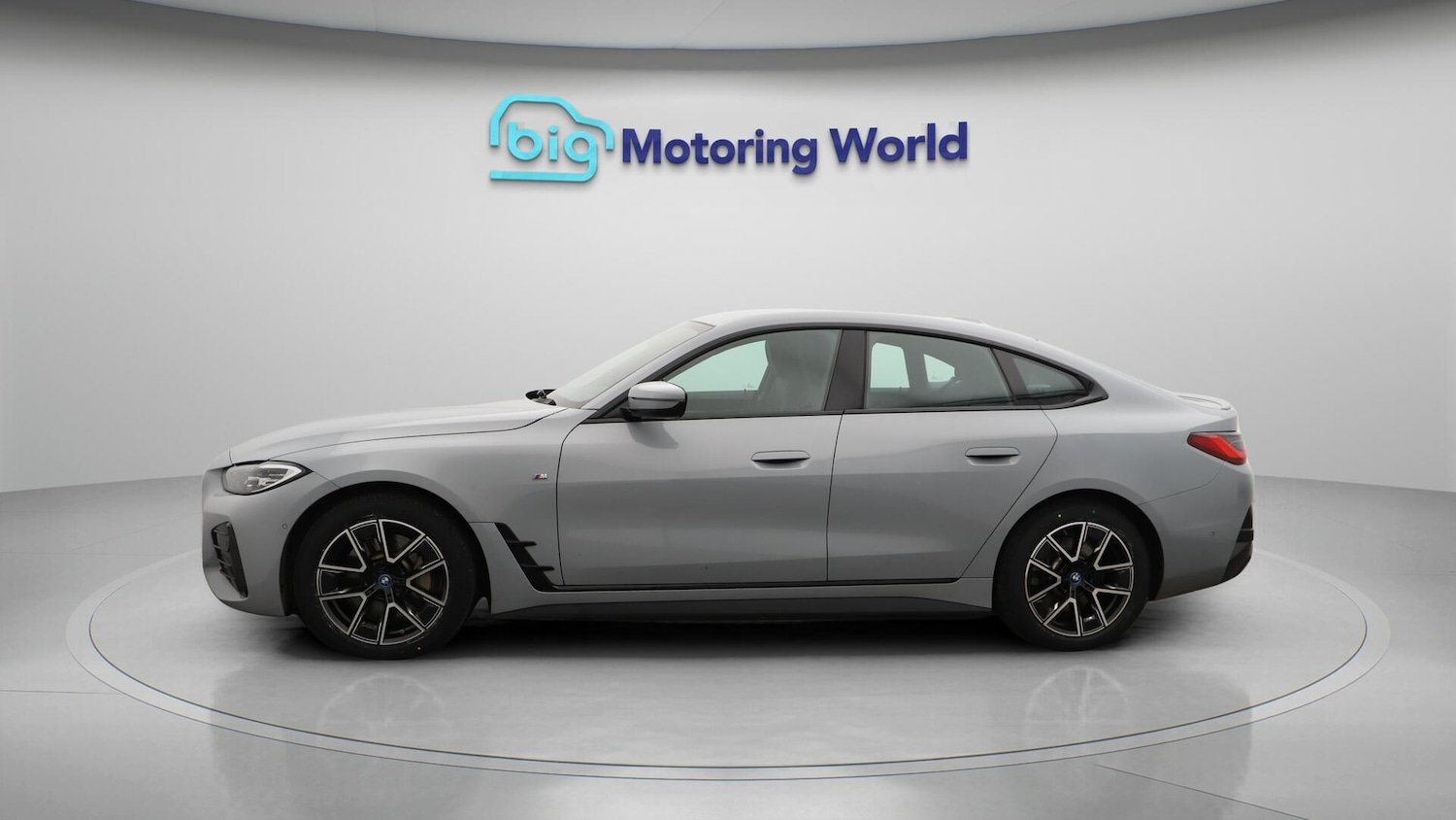 Used BMW i4 2022 for sale - 76348775: Photo 5