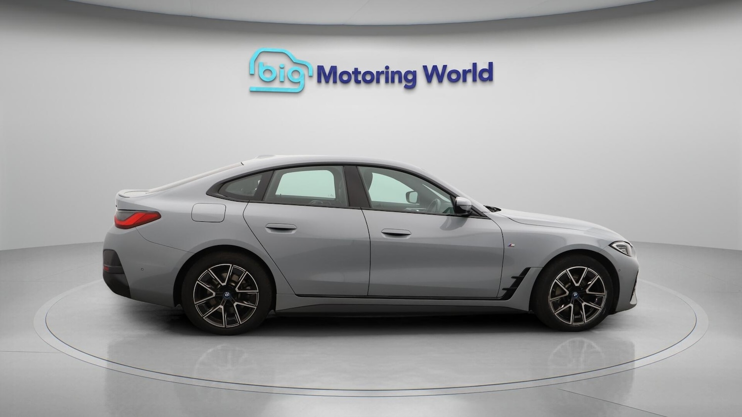Used BMW i4 2022 for sale - 76348775: Photo 9