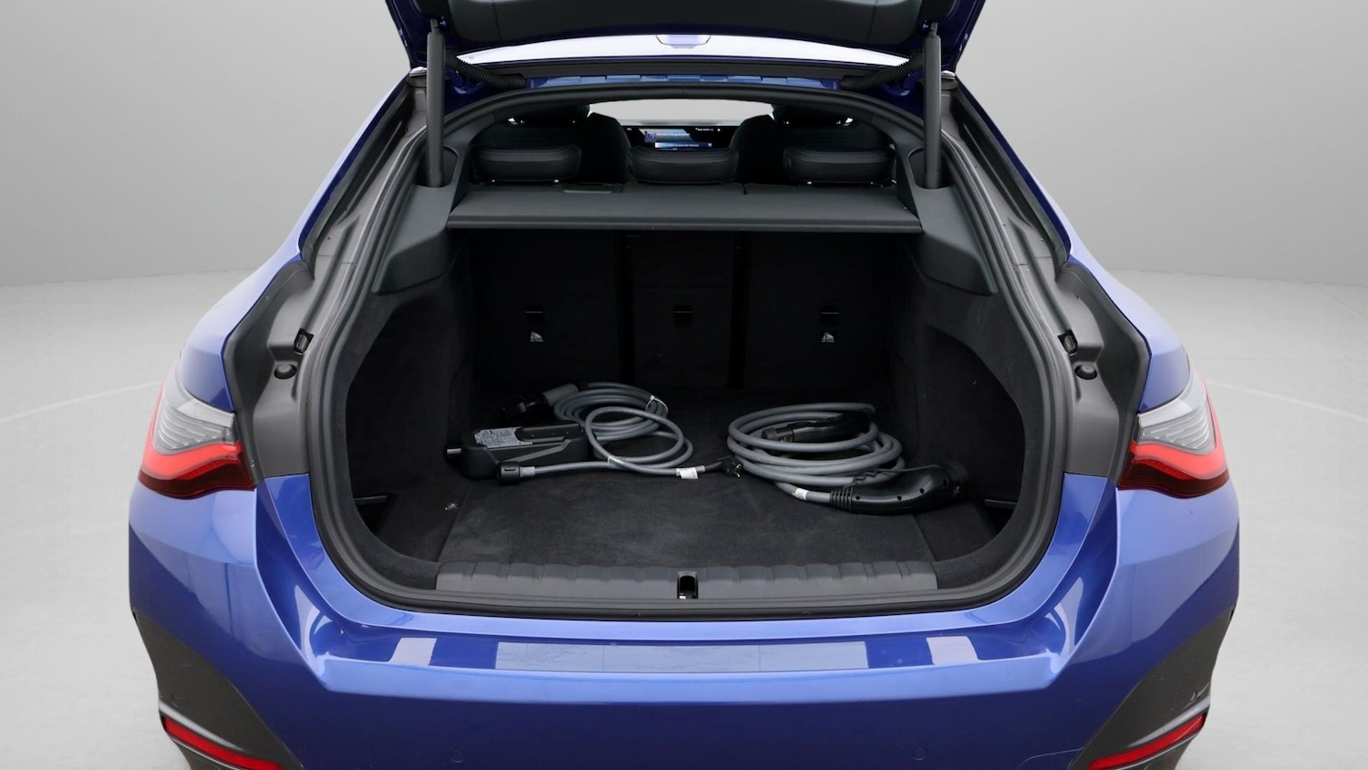 Used BMW i4 2022 for sale - 77635409: Photo 17