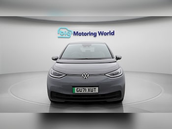 Used Volkswagen ID.3 2021 for sale - 77195147: Photo