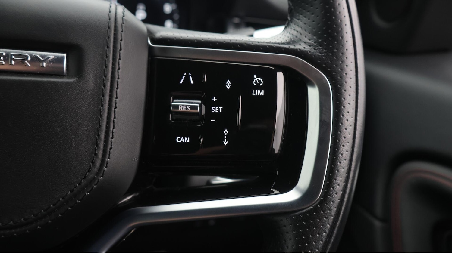 Used Land Rover Discovery Sport 2021 for sale - 76371049: Photo 27