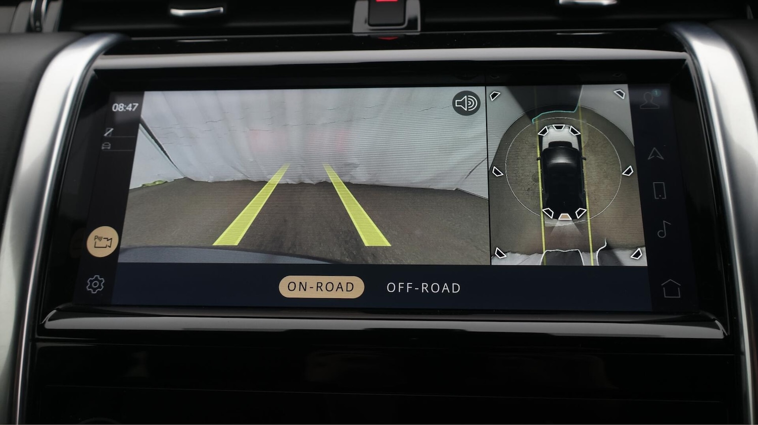 Used Land Rover Discovery Sport 2021 for sale - 76371049: Photo 28