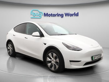 2022 (72) - Long Range AWD 5dr Auto