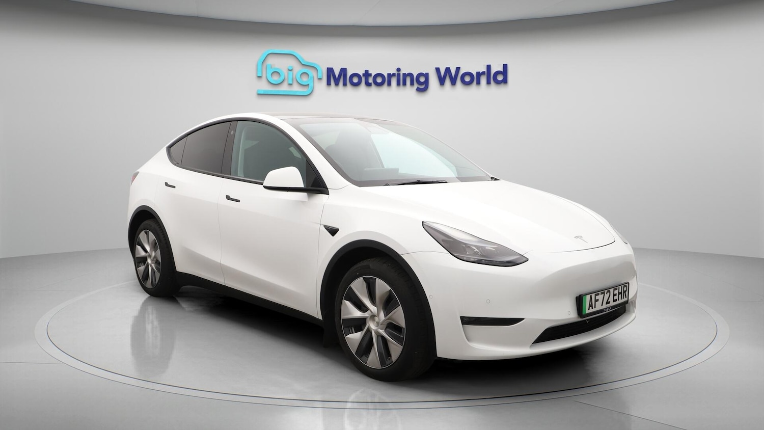 Used Tesla Model Y 2022 for sale - 76360974: Photo 2