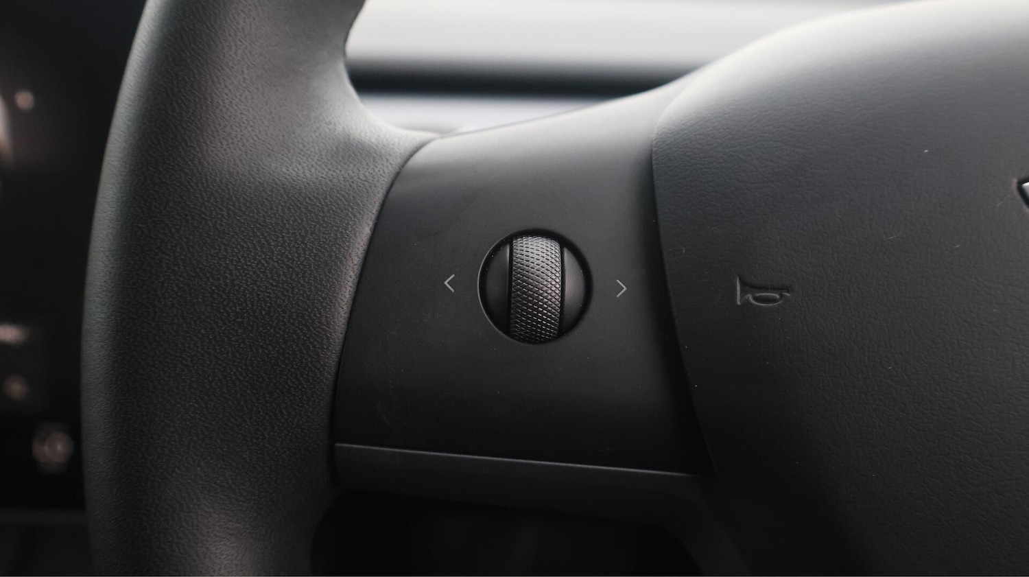 Used Tesla Model Y 2022 for sale - 76360974: Photo 24