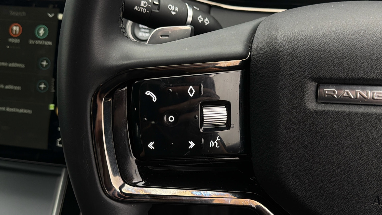 Used Land Rover Range Rover Evoque 2024 for sale - 78040641: Photo 23