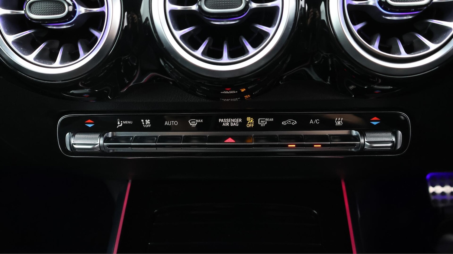 Used Mercedes-Benz EQB 2023 for sale - 76613039: Photo 13