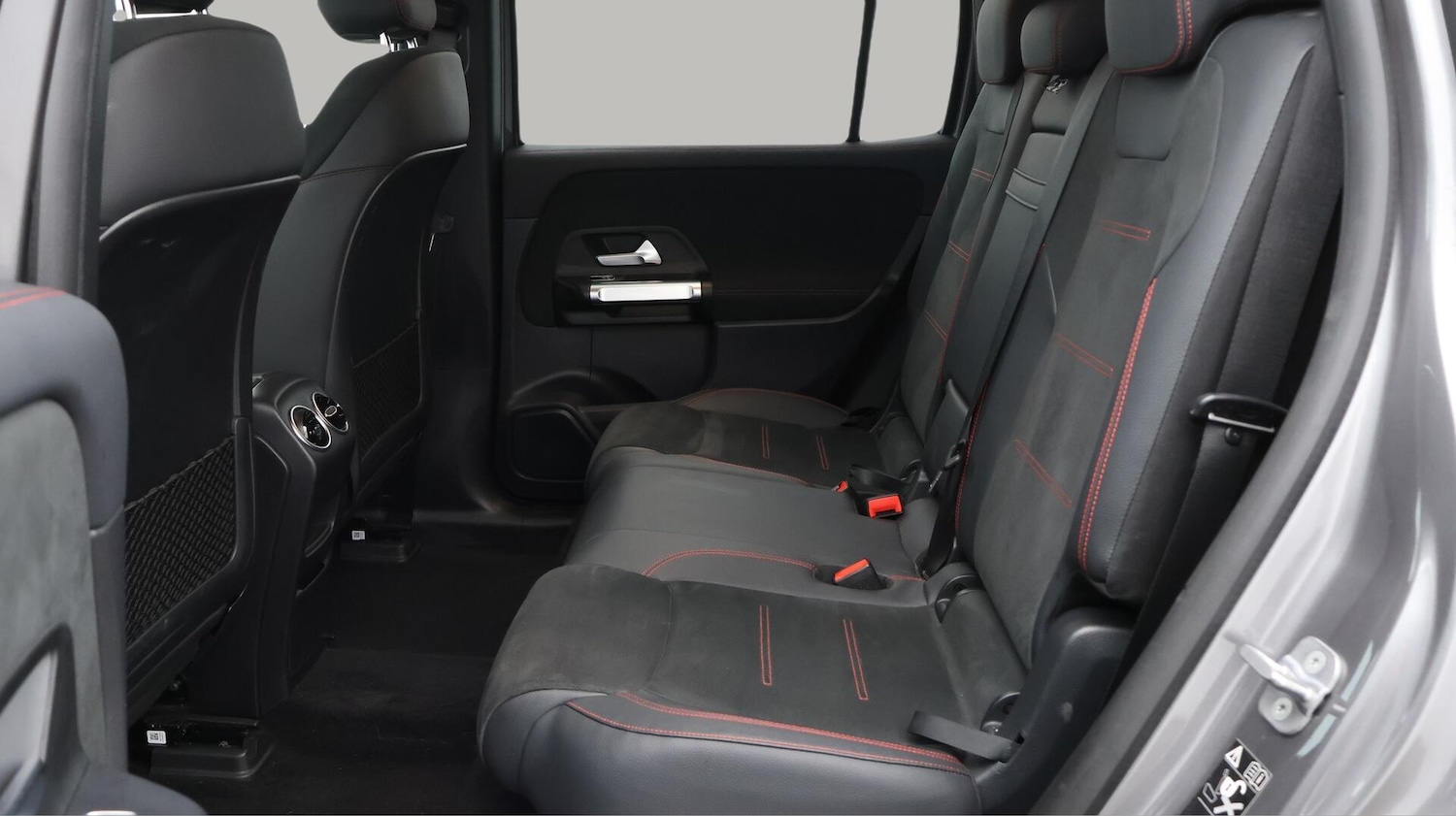 Used Mercedes-Benz EQB 2023 for sale - 76613039: Photo 17