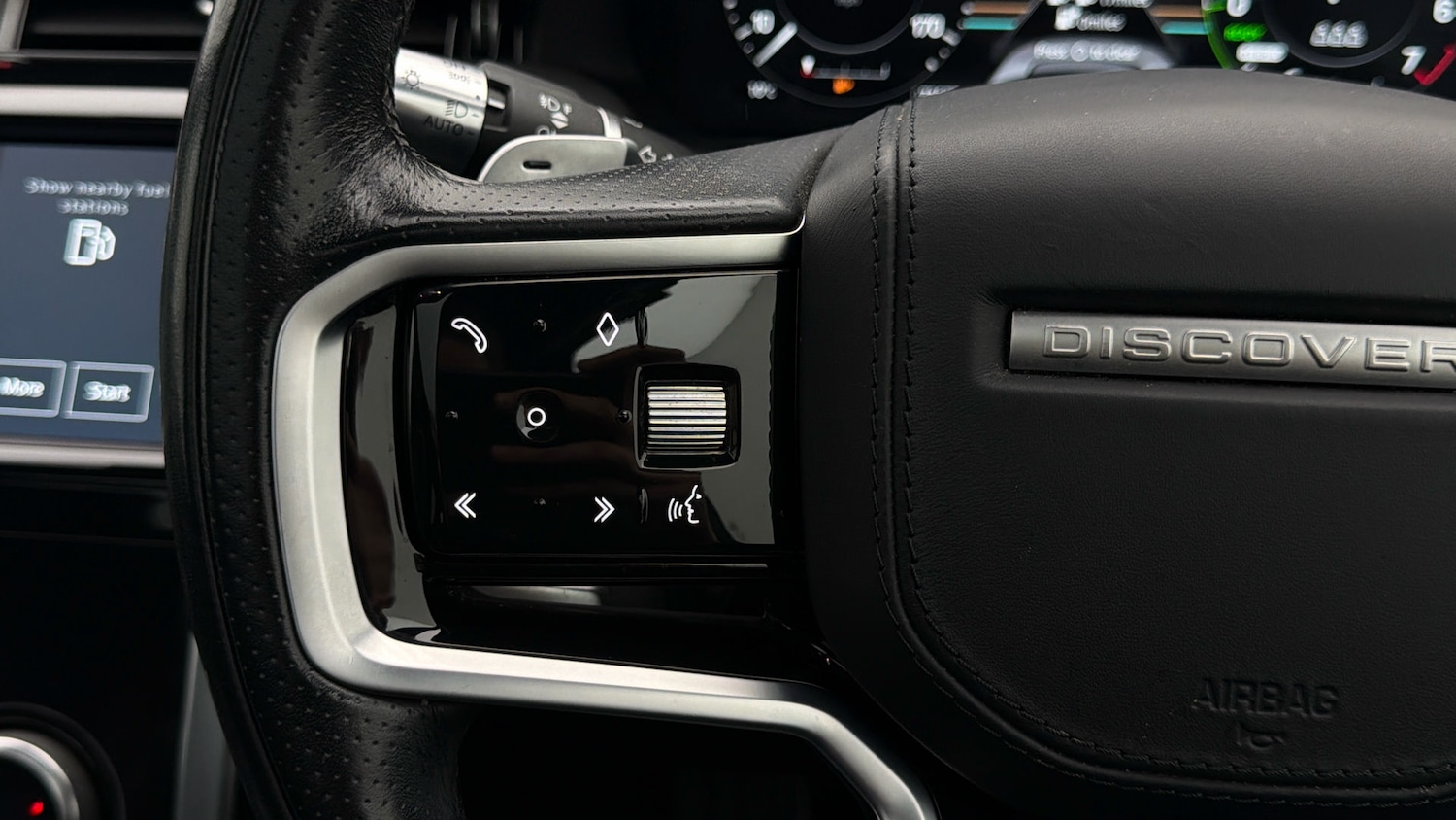 Used Land Rover Discovery Sport 2022 for sale - 78198255: Photo 24