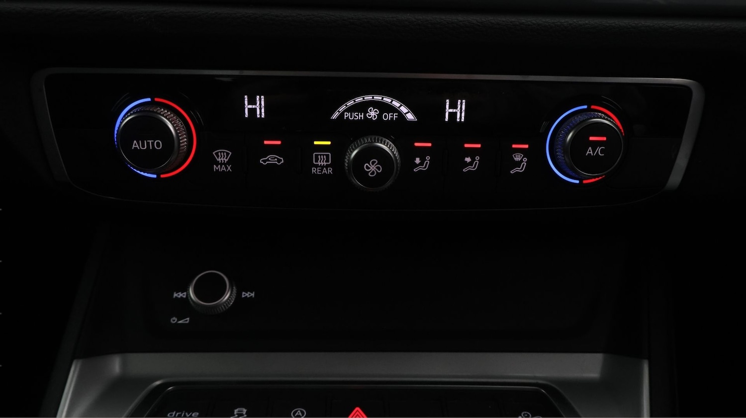 Used Audi Q3 2021 for sale - 77211591: Photo 12