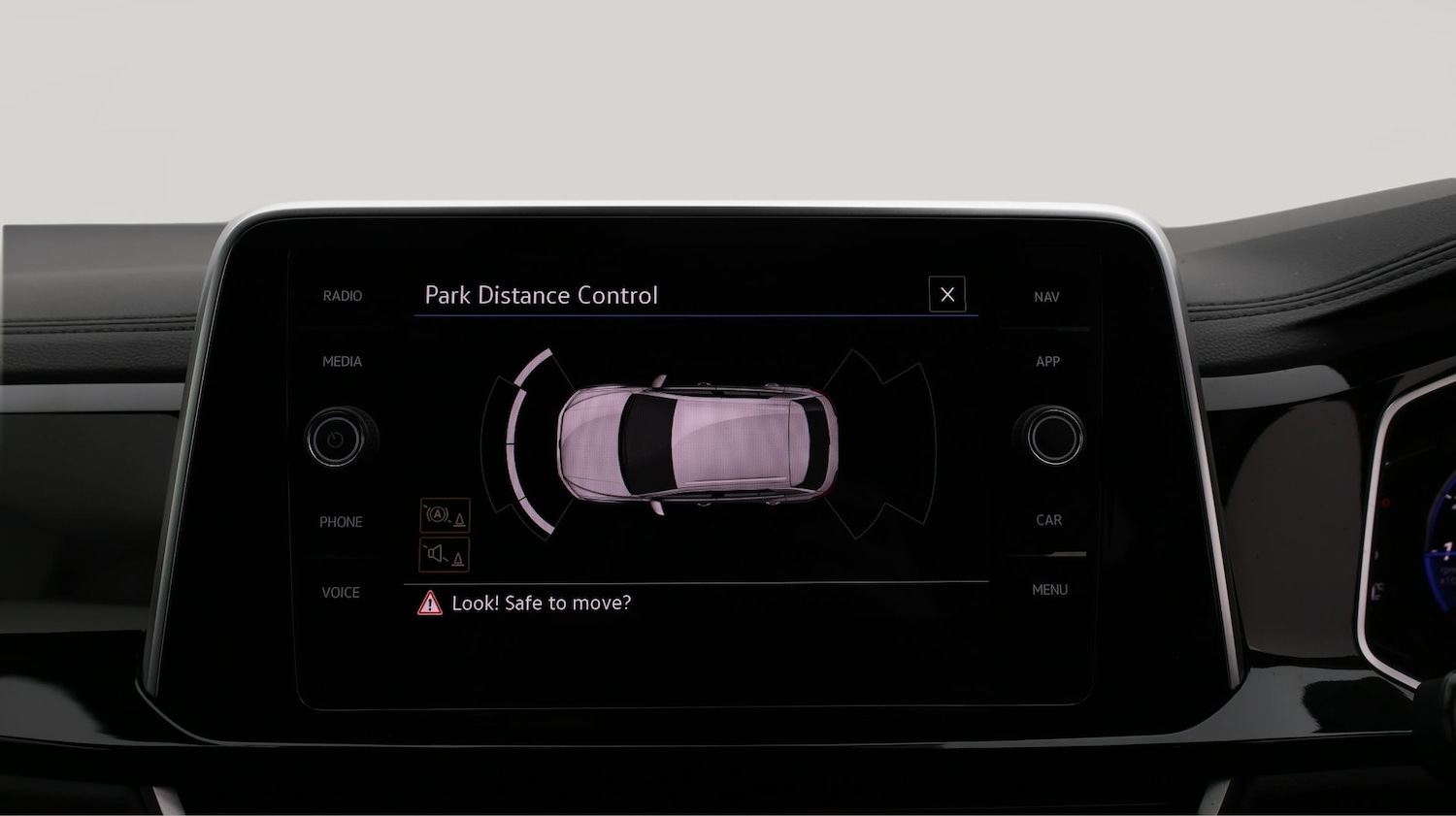 Used Volkswagen T-Roc 2023 for sale - 77746139: Photo 23