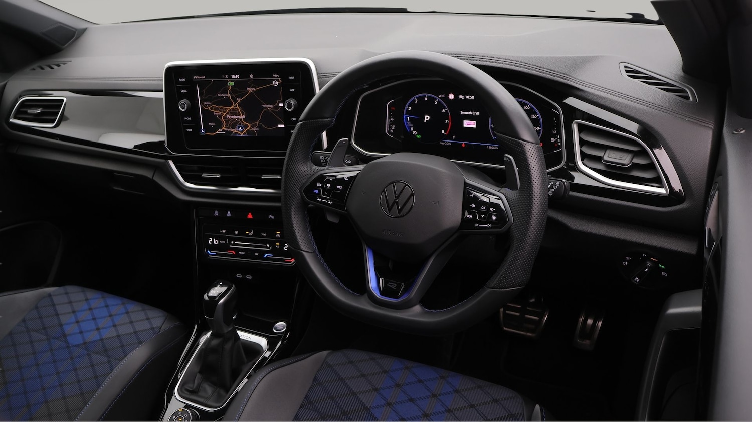 Used Volkswagen T-Roc 2023 for sale - 77746139: Photo 9