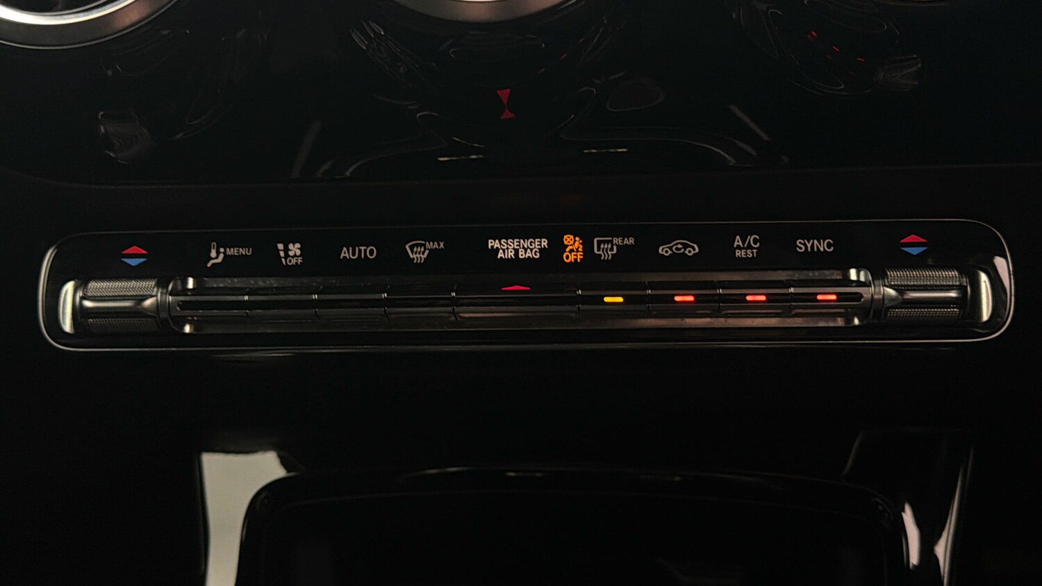 Used Mercedes-Benz A-Class 2020 for sale - 77830267: Photo 11