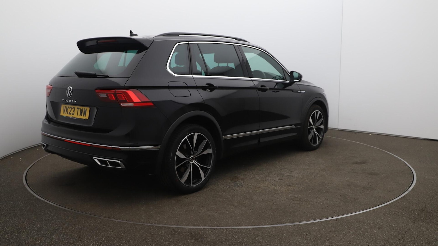 Used Volkswagen Tiguan 2023 for sale - 76108536: Photo 55