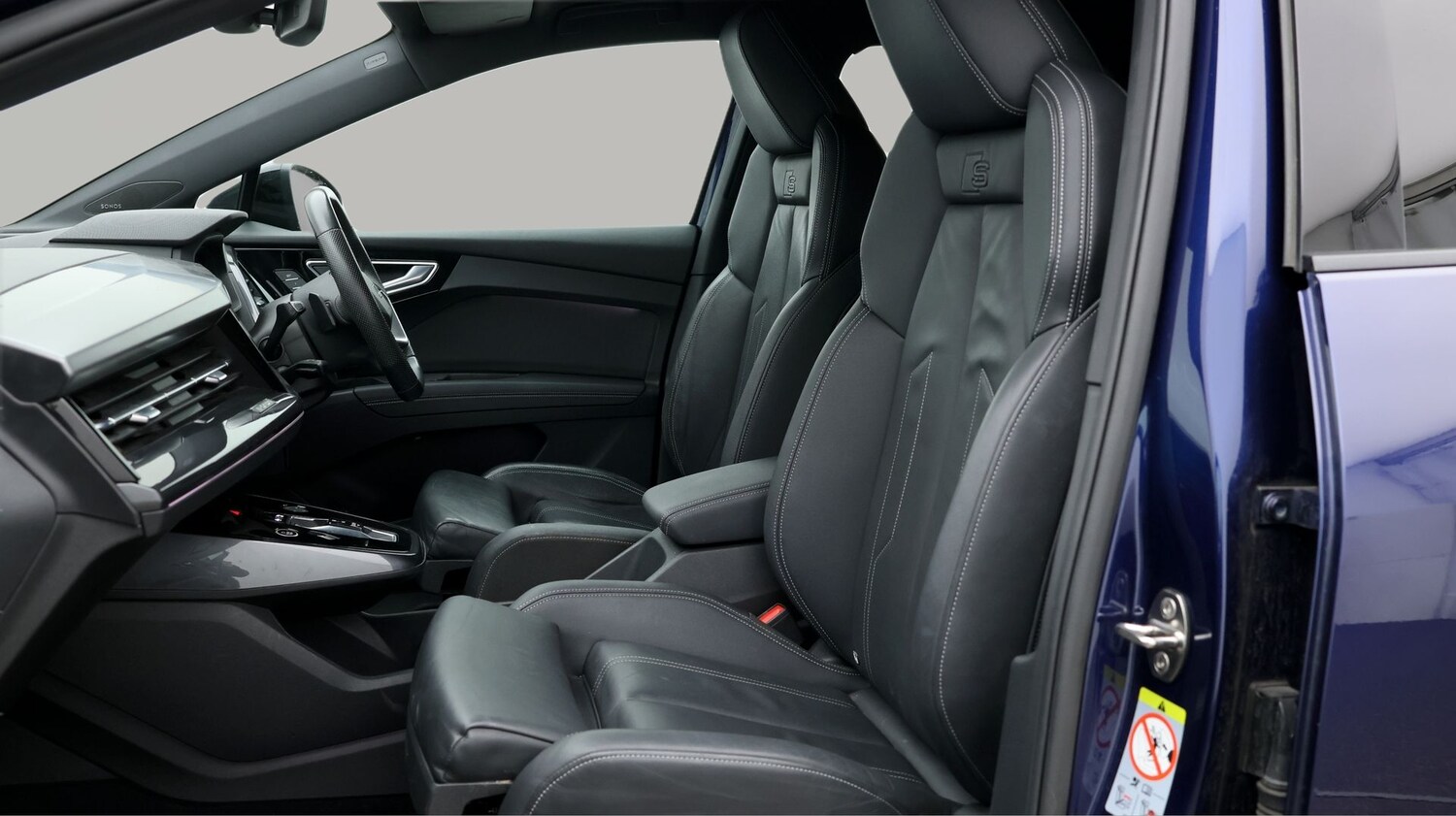 Used Audi Q4 e-tron 2022 for sale - 77112970: Photo 14