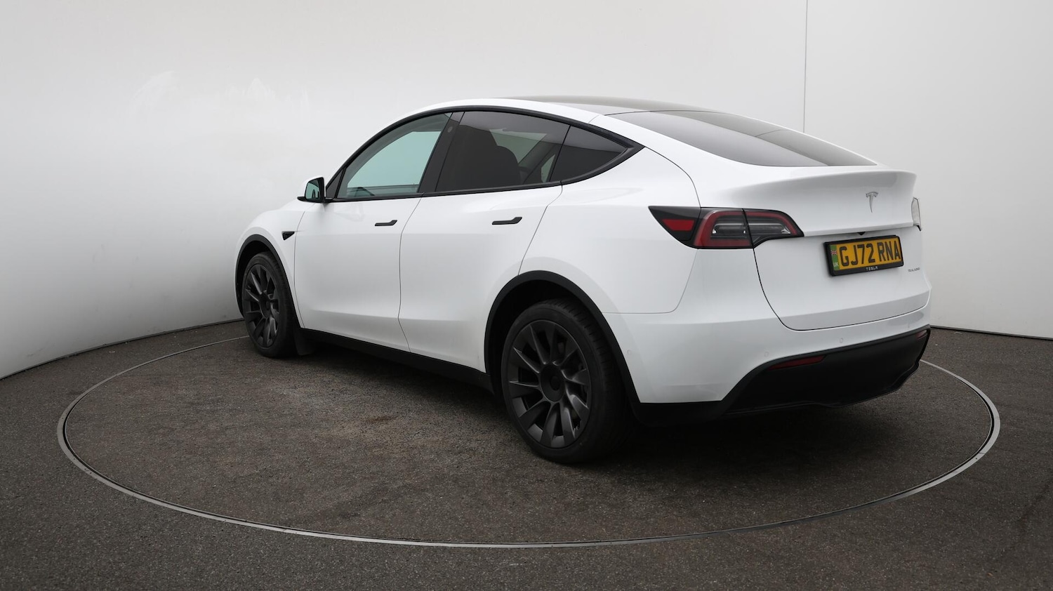 Used Tesla Model Y 2022 for sale - 76152380: Photo 63