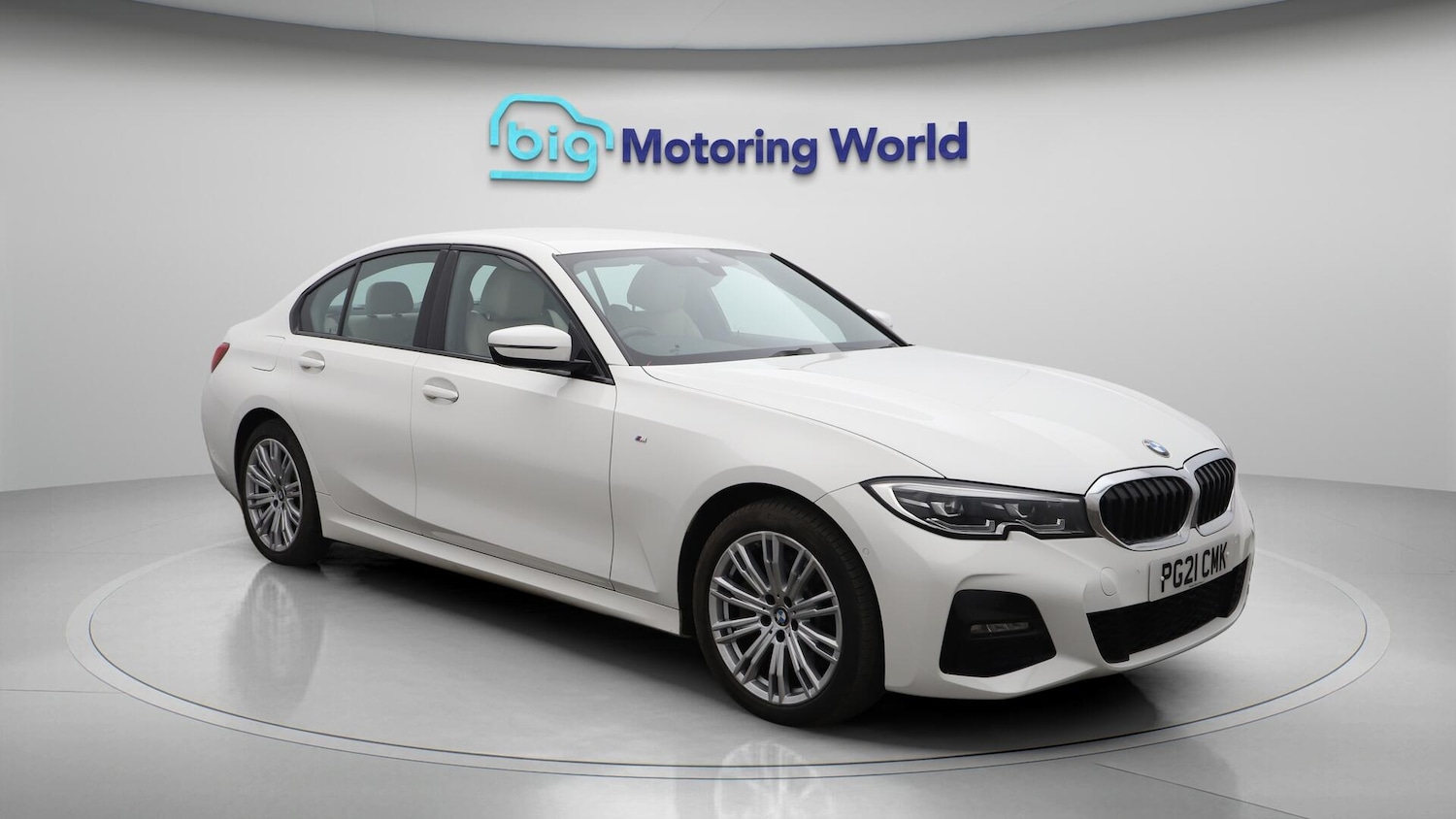 Used BMW 3 Series 2021 for sale - 76658592: Photo 2