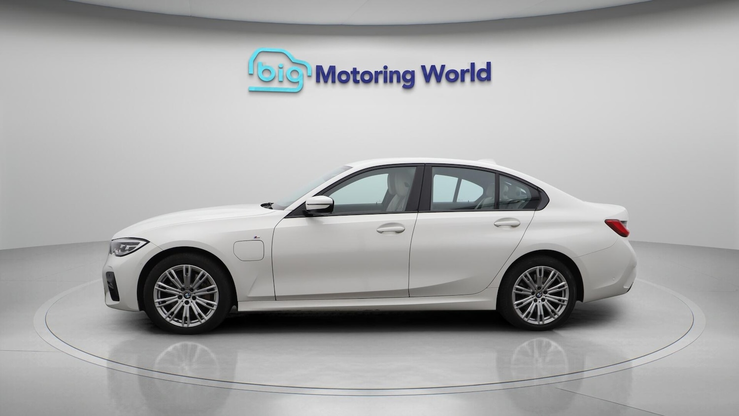 Used BMW 3 Series 2021 for sale - 76658592: Photo 5