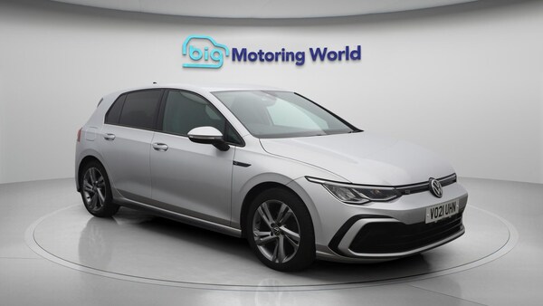 Used Volkswagen Golf 2021 for sale - 75588331: Photo 2