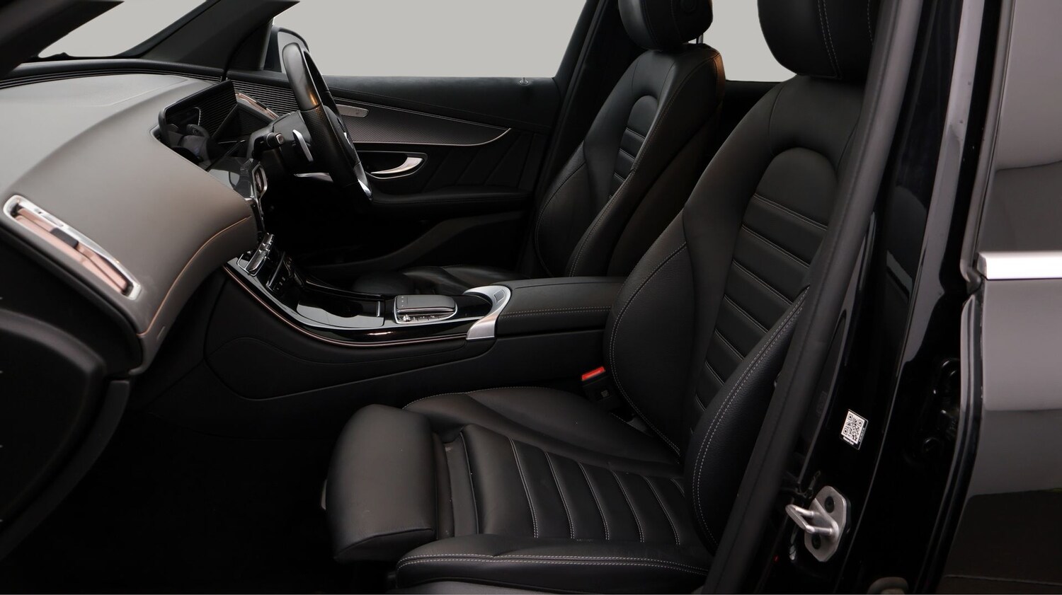 Used Mercedes-Benz EQC 2023 for sale - 77125127: Photo 14