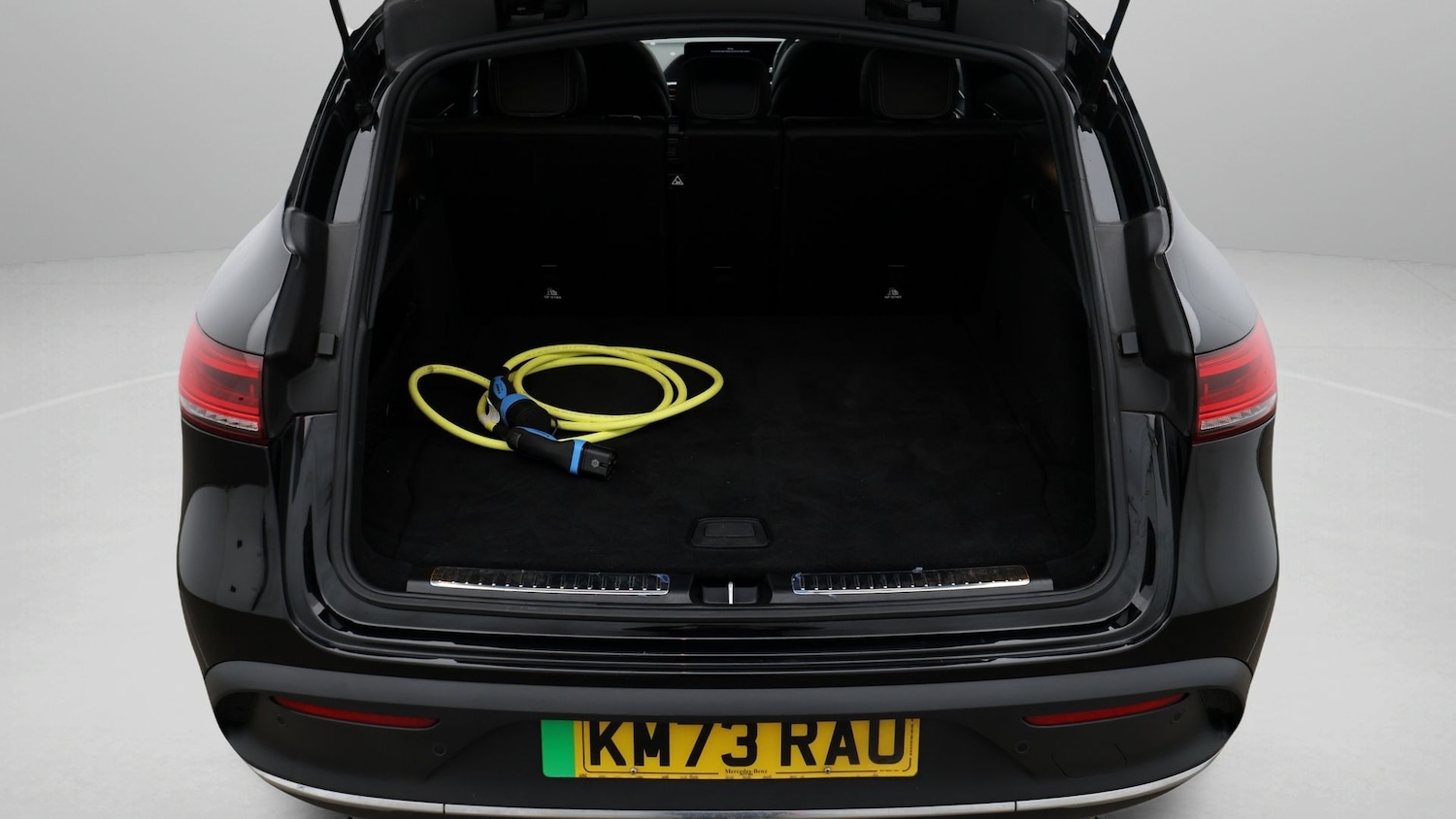 Used Mercedes-Benz EQC 2023 for sale - 77125127: Photo 17