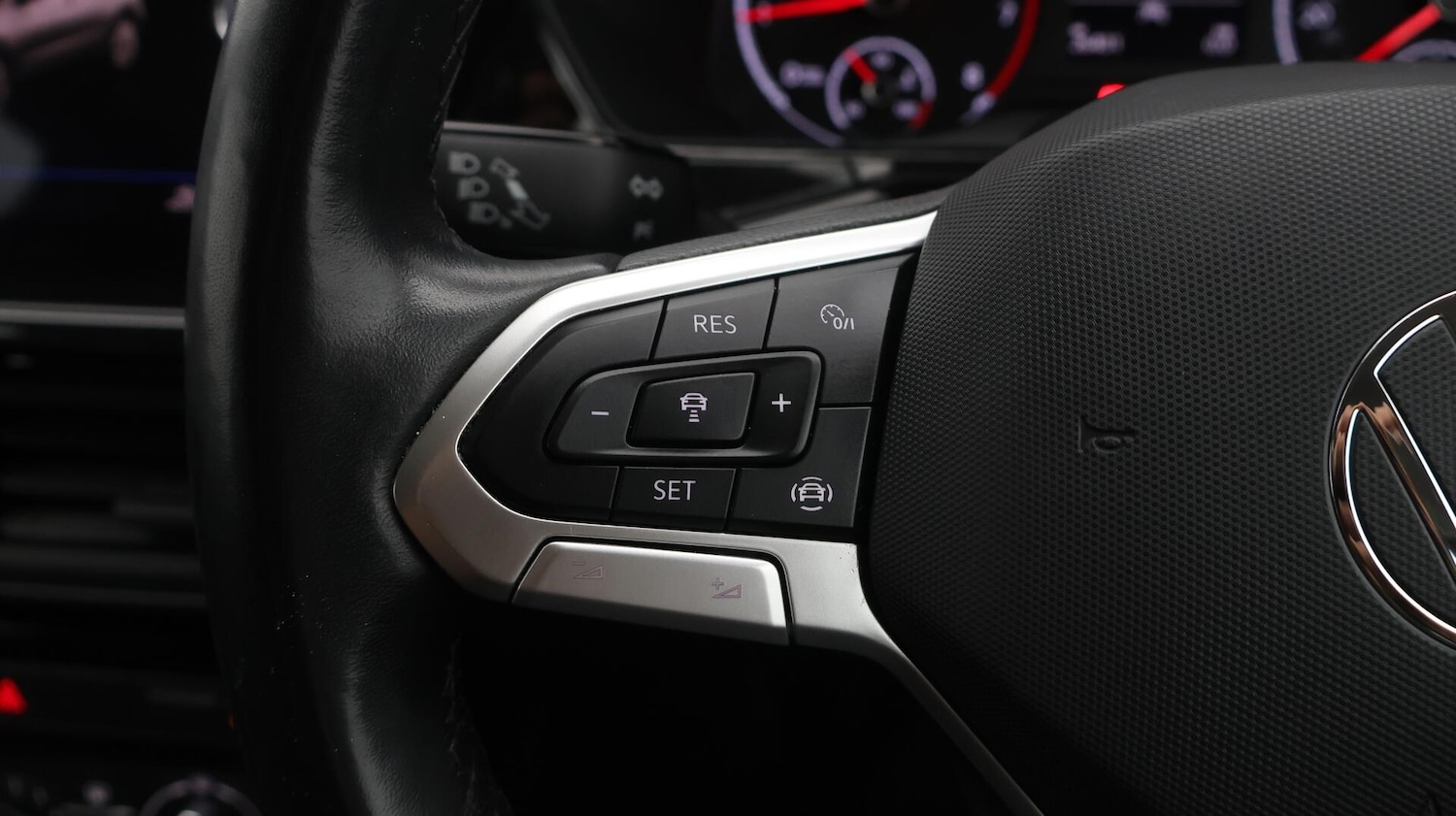 Used Volkswagen T-Cross 2021 for sale - 76573754: Photo 24