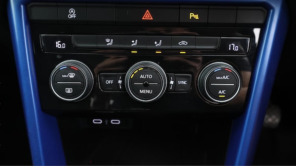 Used Volkswagen T-Roc 2021 for sale - 75532297: Photo 13